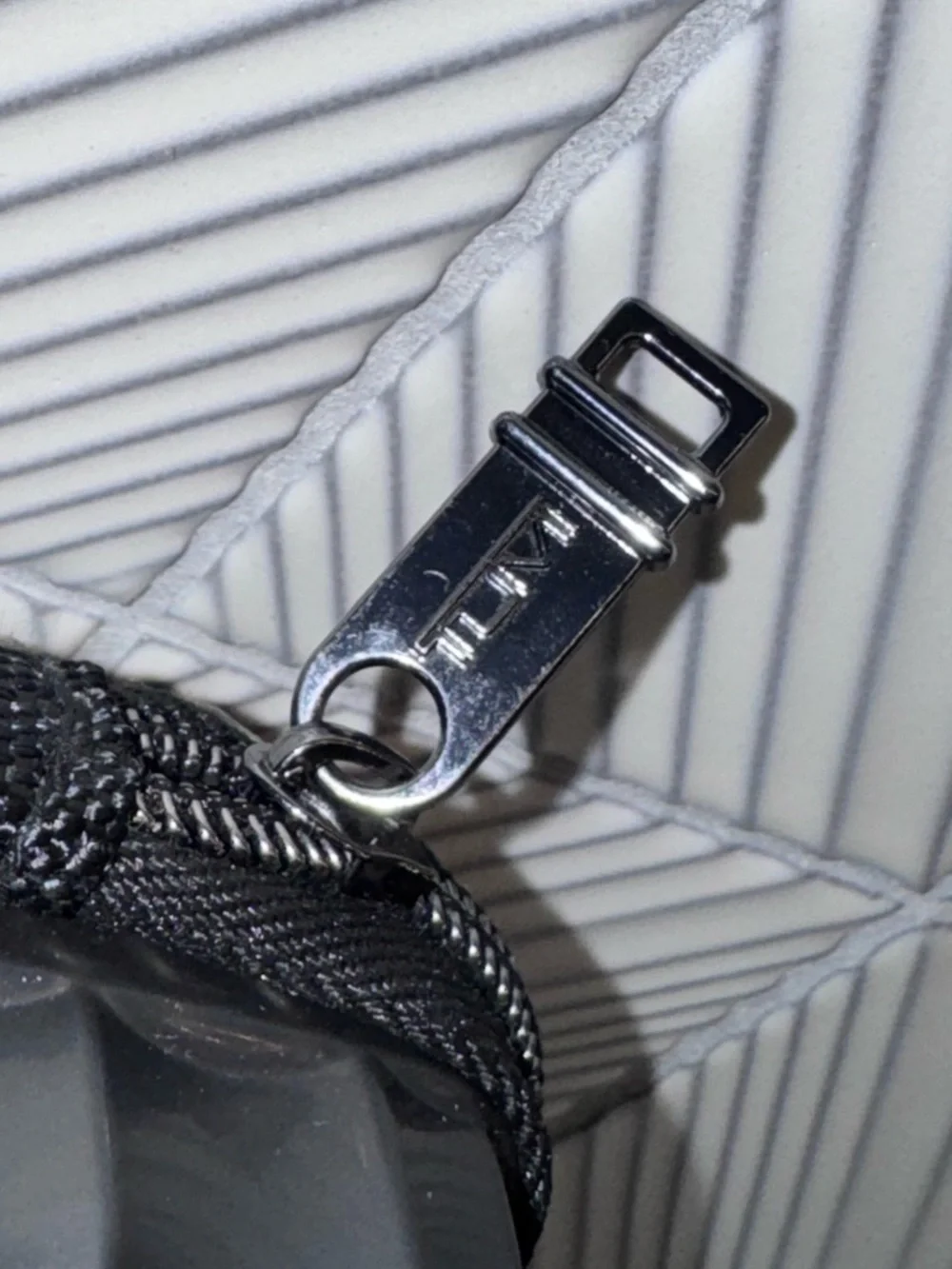 Tumi Amenity Case